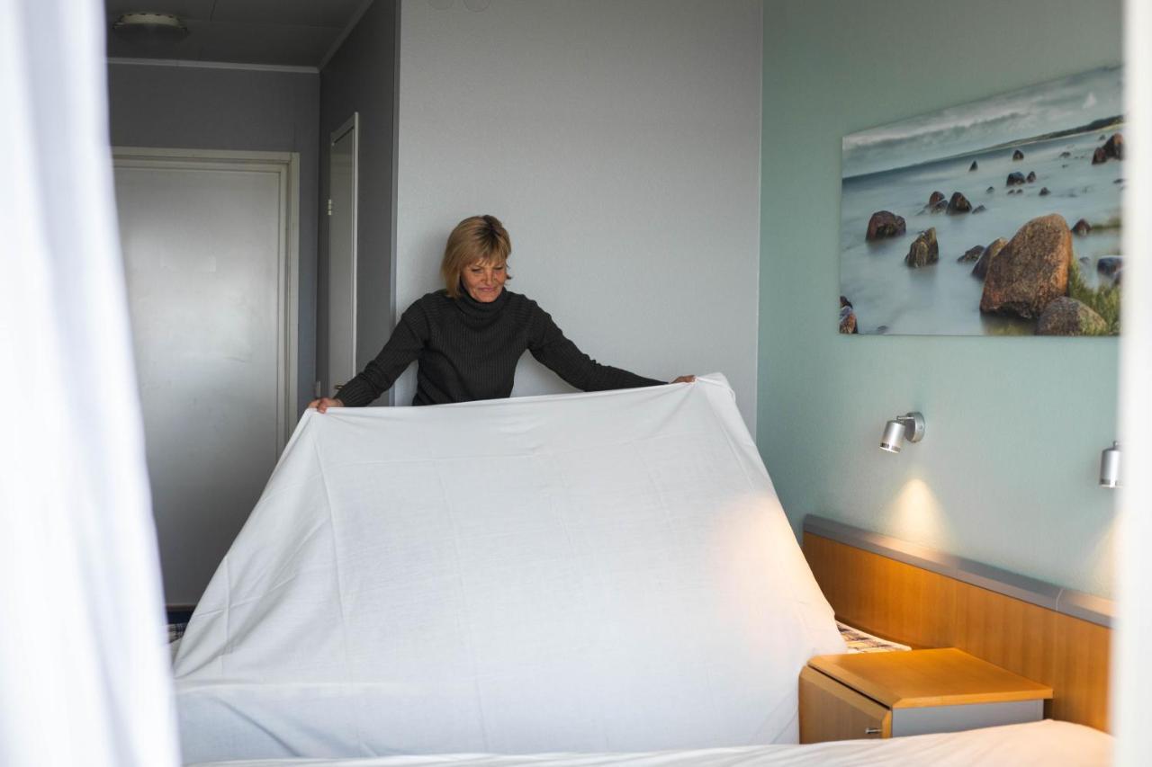 Hotel Promenaadi Haapsalu Extérieur photo
