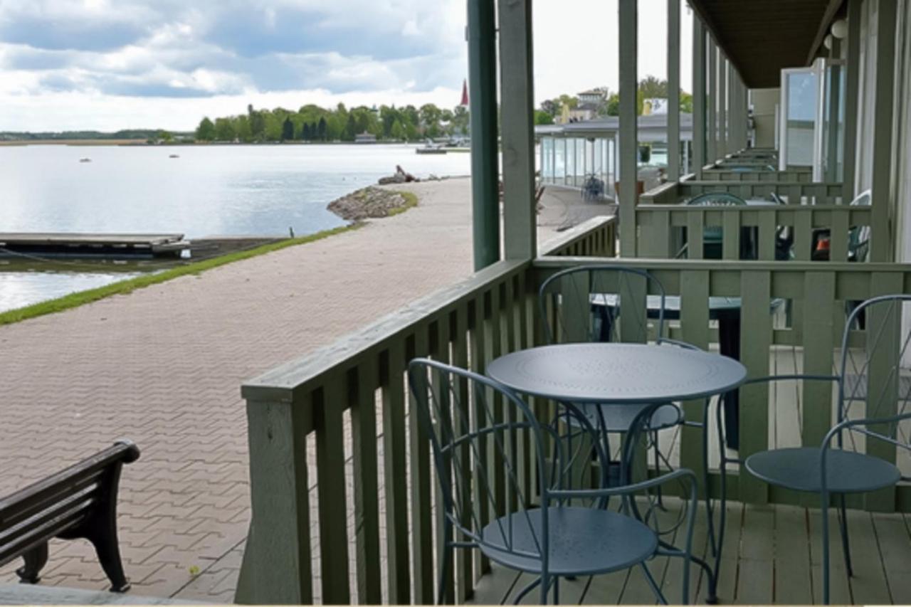 Hotel Promenaadi Haapsalu Extérieur photo
