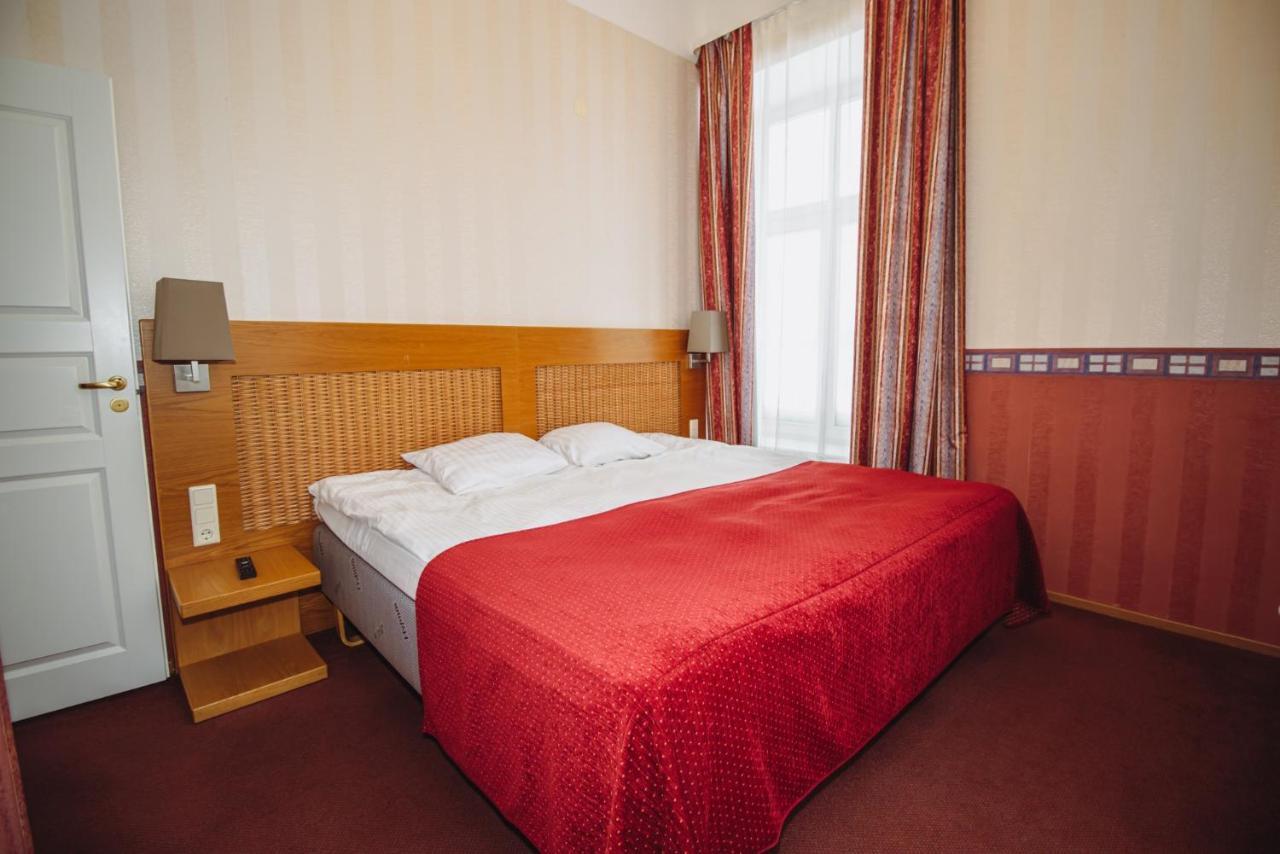 Hotel Promenaadi Haapsalu Extérieur photo