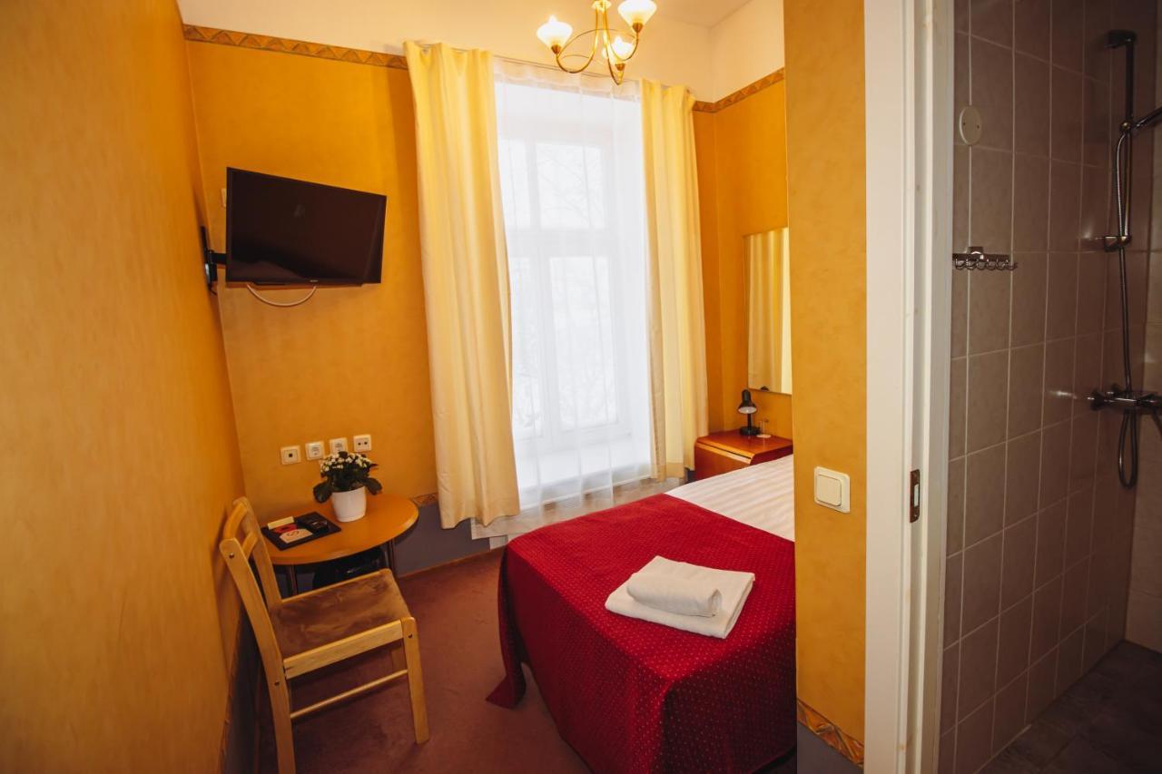 Hotel Promenaadi Haapsalu Extérieur photo