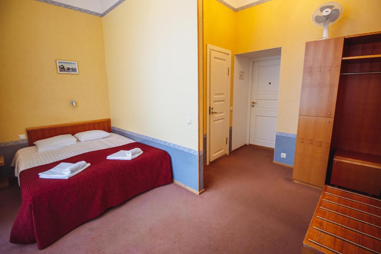 Hotel Promenaadi Haapsalu Extérieur photo
