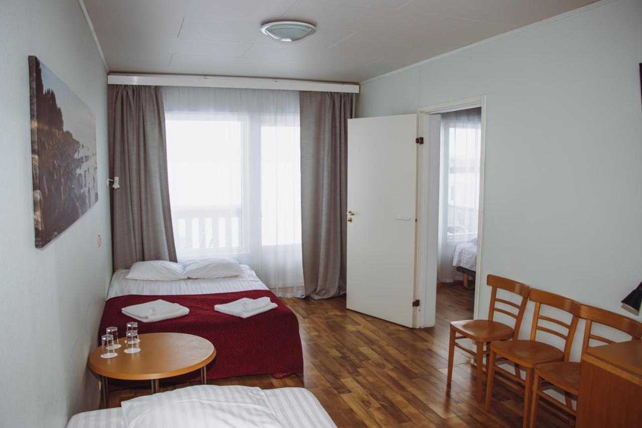 Hotel Promenaadi Haapsalu Extérieur photo