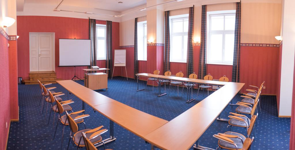 Hotel Promenaadi Haapsalu Extérieur photo